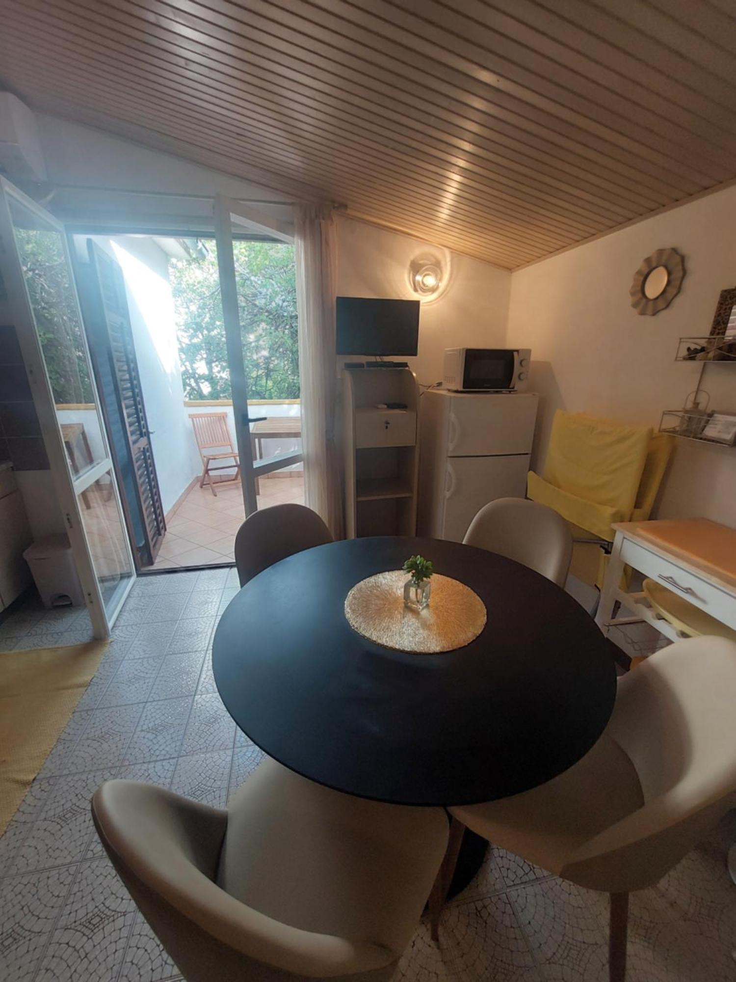 ראב Apartment Tonci מראה חיצוני תמונה